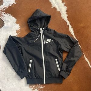 Nike Windrunner Jacket NWOT